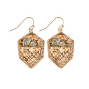 Beautiful tan earrings